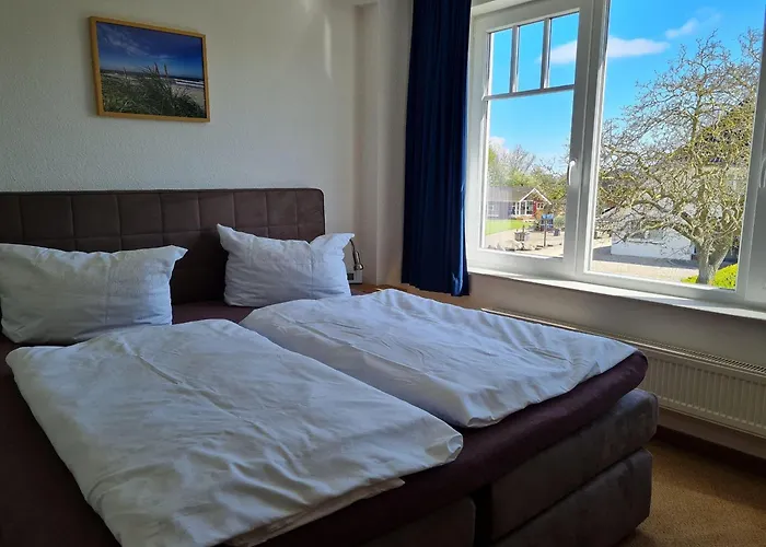 Casa de Férias Doppelhaushaelfte-klatschmohn